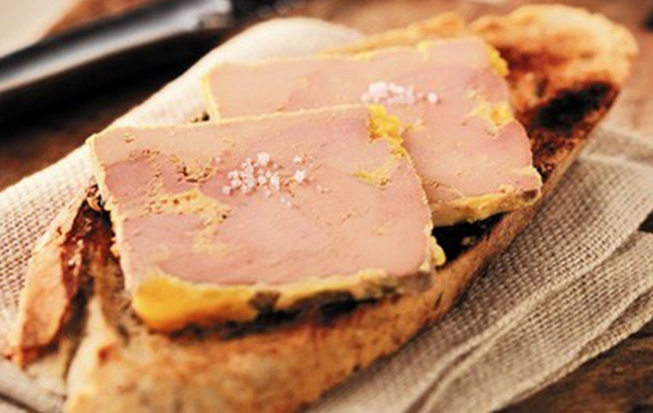 La tendresse, le luxe, la tradition, le foie gras.